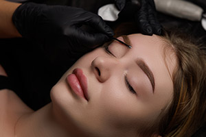 PERMANENT MAKEUP